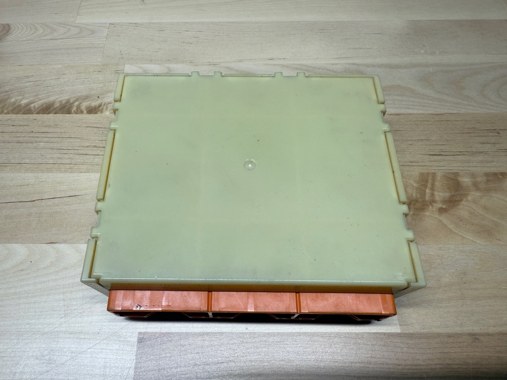 Toyota Supra MK4 A/C Amplifier module part# 88650-14272