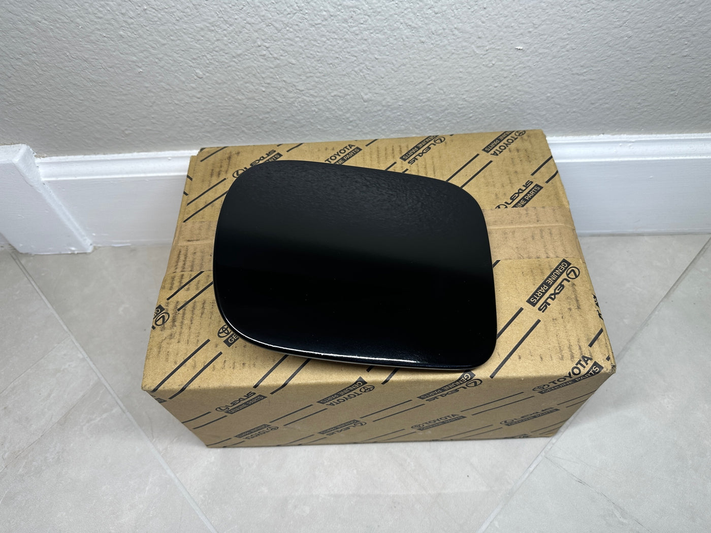 Toyota Supra MK4 fuel gas door lid part#77350-14070 77350-14071