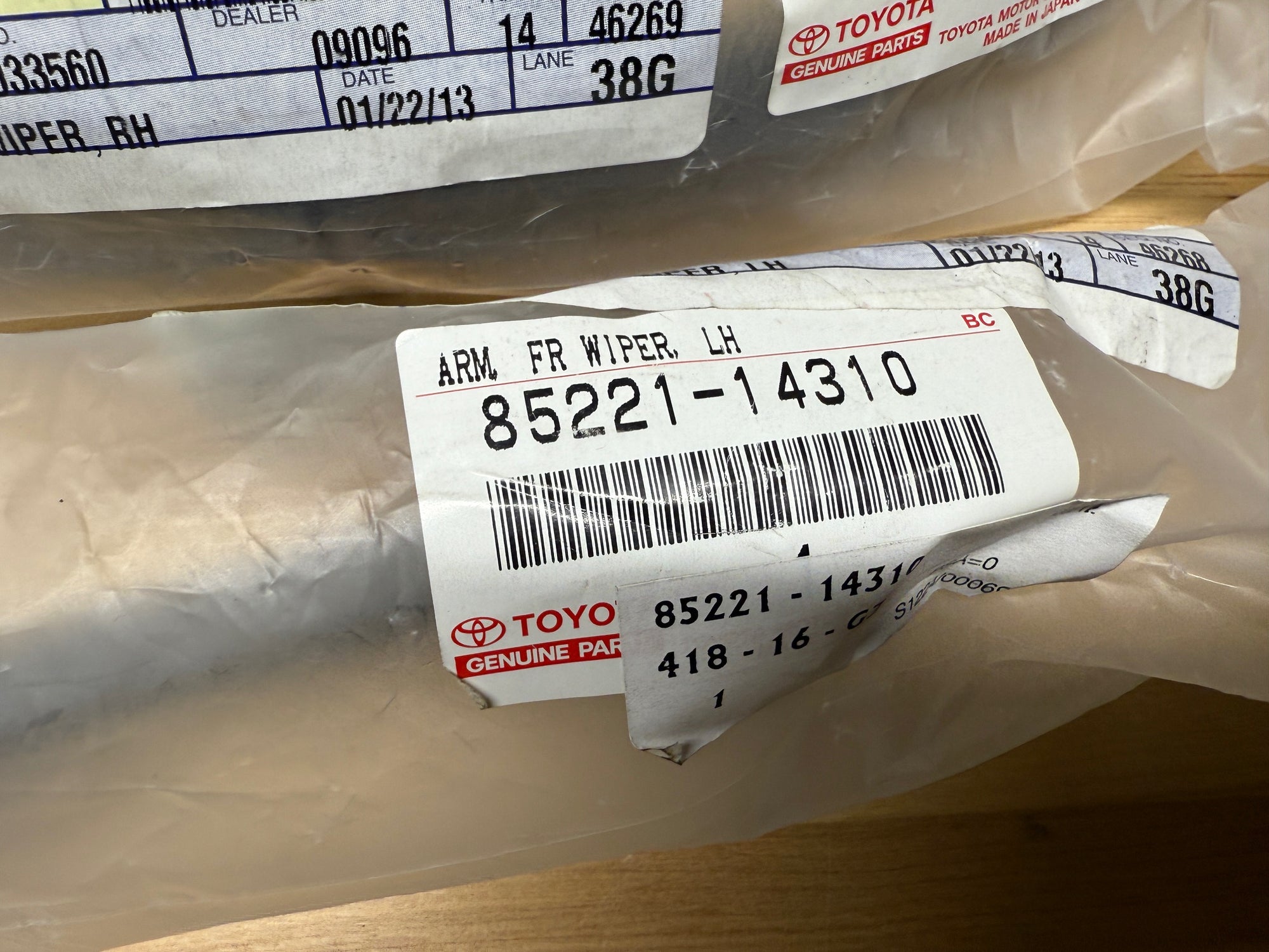 BRAND NEW Toyota Supra MK4 LHD USDM Front Wiper Arms-Discontinued! Rare! 85221-14310 & 85211-14310