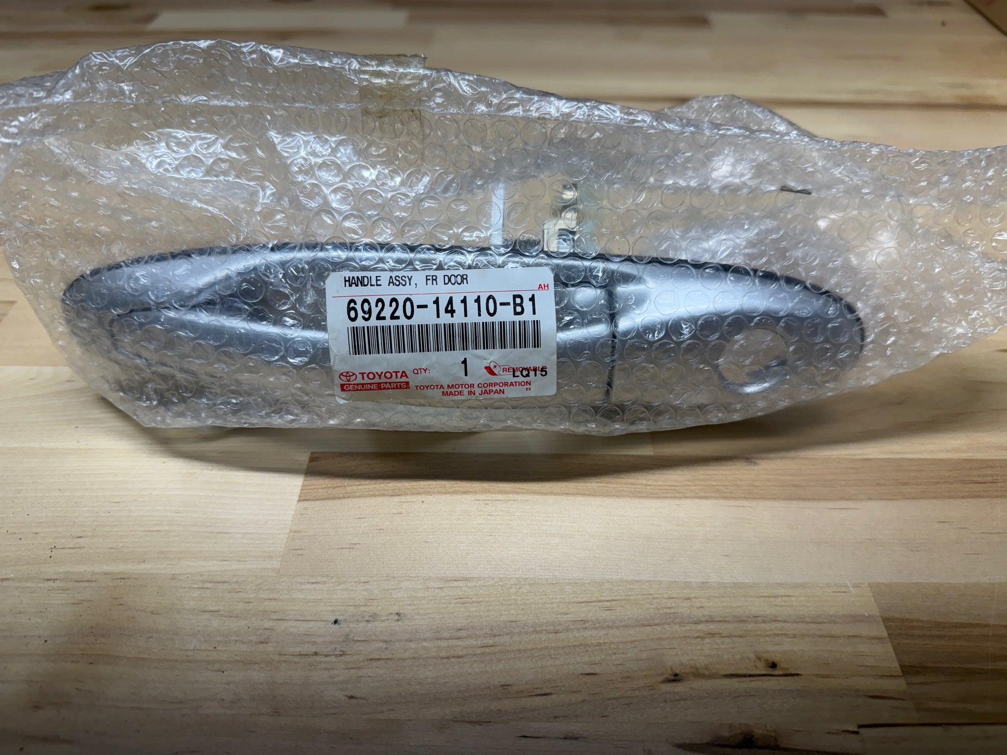 BRAND NEW 1993-1998 Toyota Supra Left Door Handle 69220-14110-B1 Genuine OEM ALPINE SILVER PAINT CODE 199