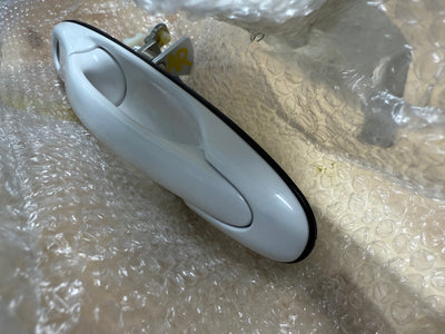 BRAND NEW Toyota Supra Jza80 Left Door Handle 69220-14110-A1 Genuine OEM SUPER WHITE PAINT CODE 040