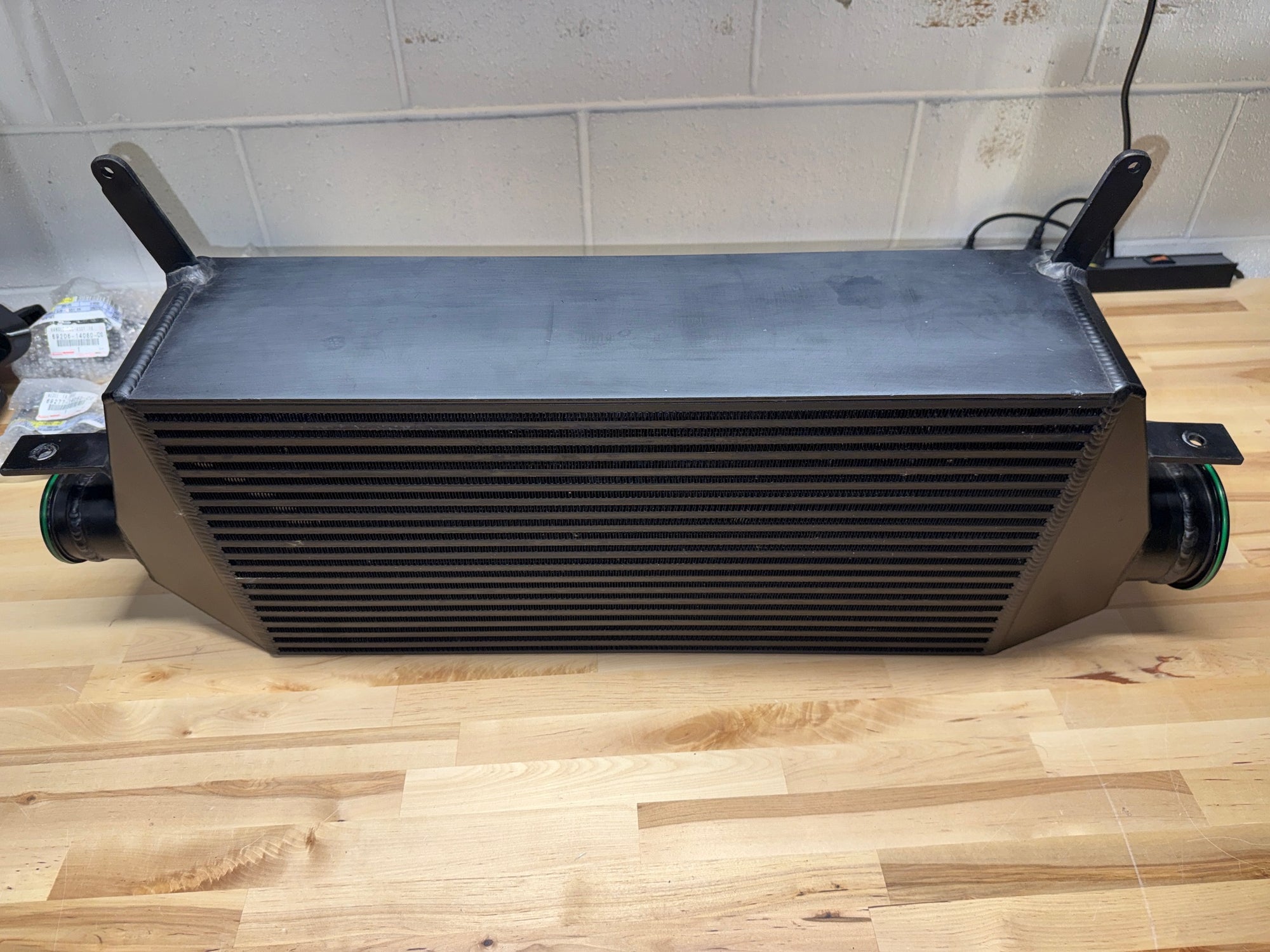 ETS 6" Intercooler-Anodized Black-Vibrant HD Ferrules