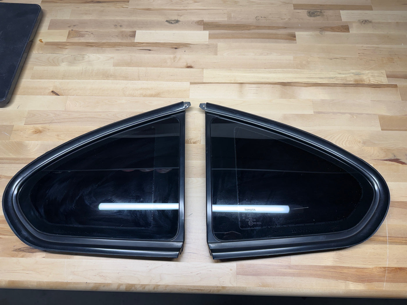 Toyota Supra MK4 HARDTOP 93-98 rear quarter windows PAIR